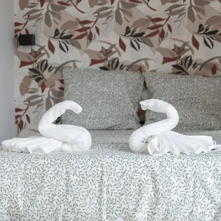 Place Dupuy - Balcon Sur Le Canal *