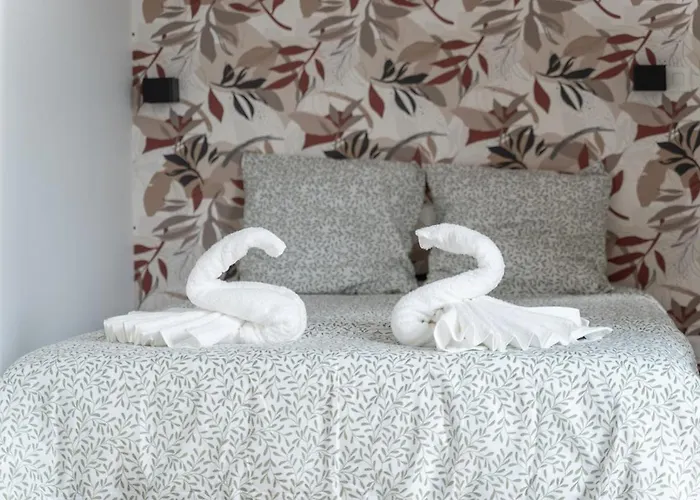 Place Dupuy - Balcon Sur Le Canal *